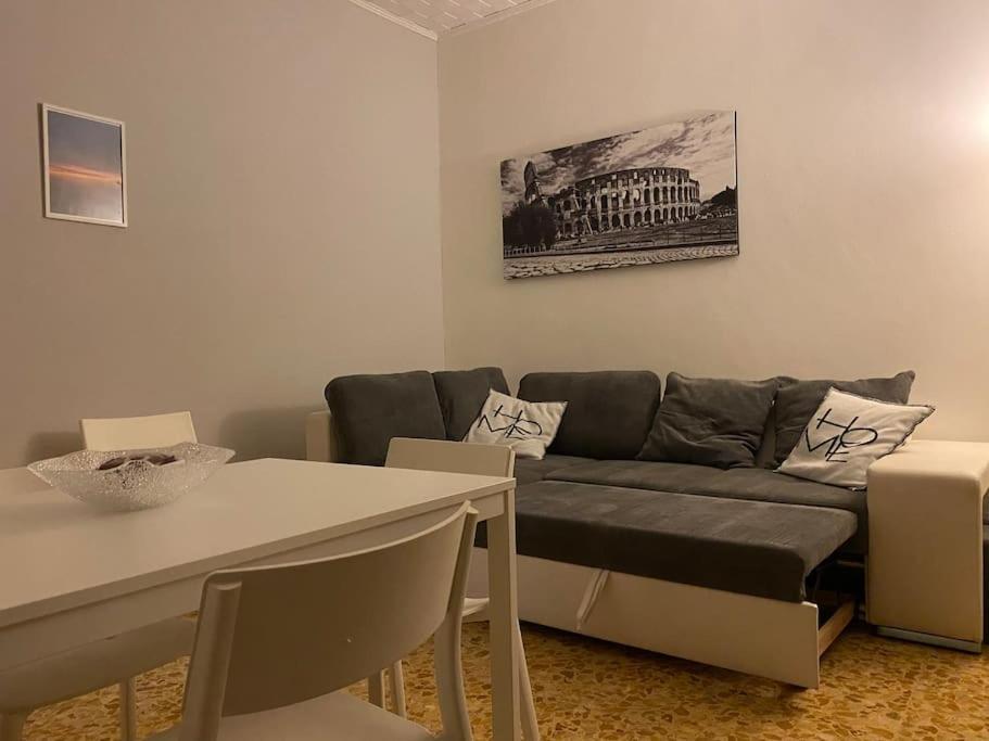 Tiburtino, Wifi Netflix Sport Ac 10 Min Metro Casa vacanze Roma