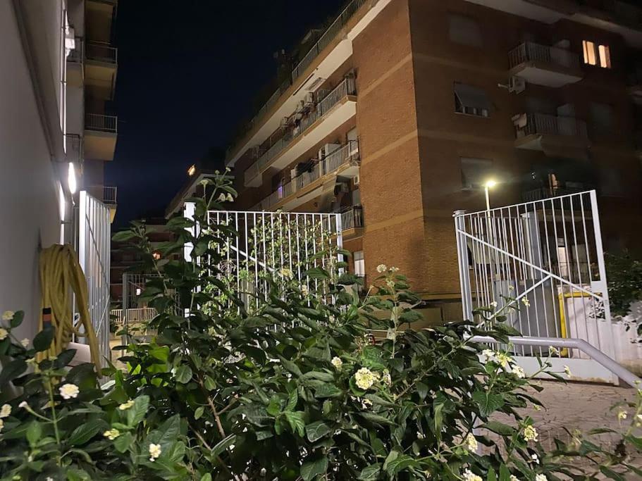 Casa vacanze Tiburtino, Wifi Netflix Sport Ac 10 Min Metro *